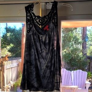 ♻️ 5/$50 Crochet tank